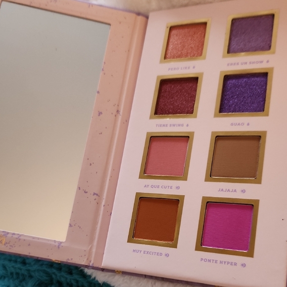 OFRA Swanglish Palette and Blush Bellini Set - Picture 2 of 3